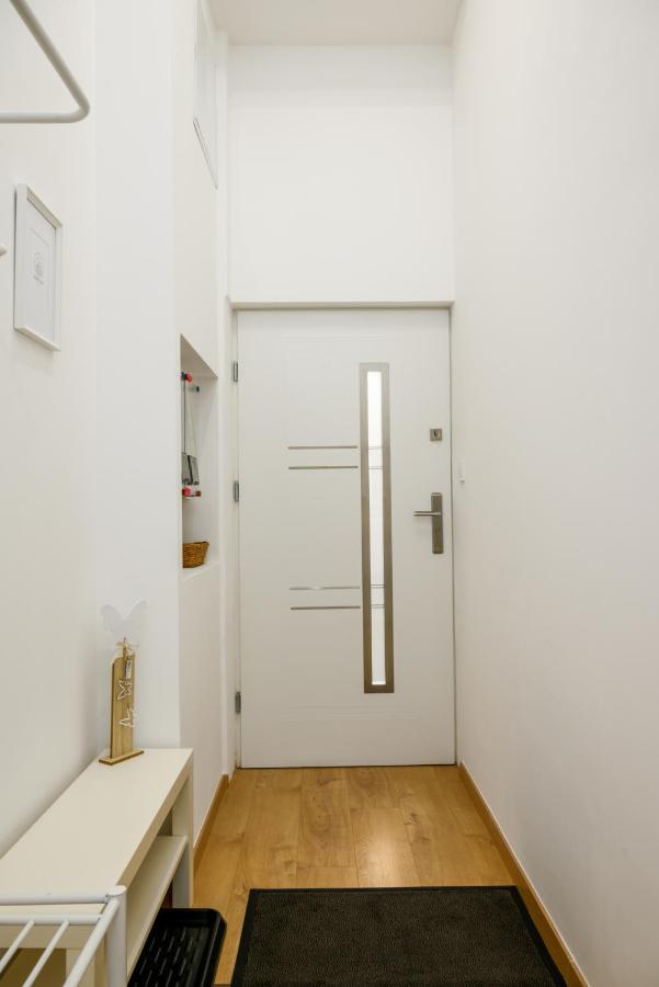 Ja18 Downtown Pearl - 2 Bedroom Apartment 布达佩斯 外观 照片